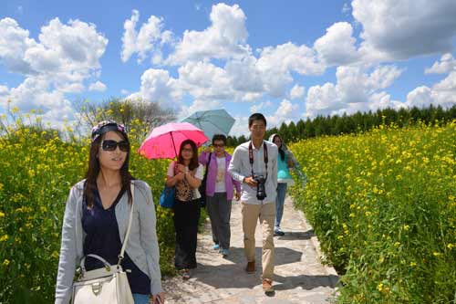 2015九鼎辉煌环京津冀夏季热门旅游区考察活动 顺利结束